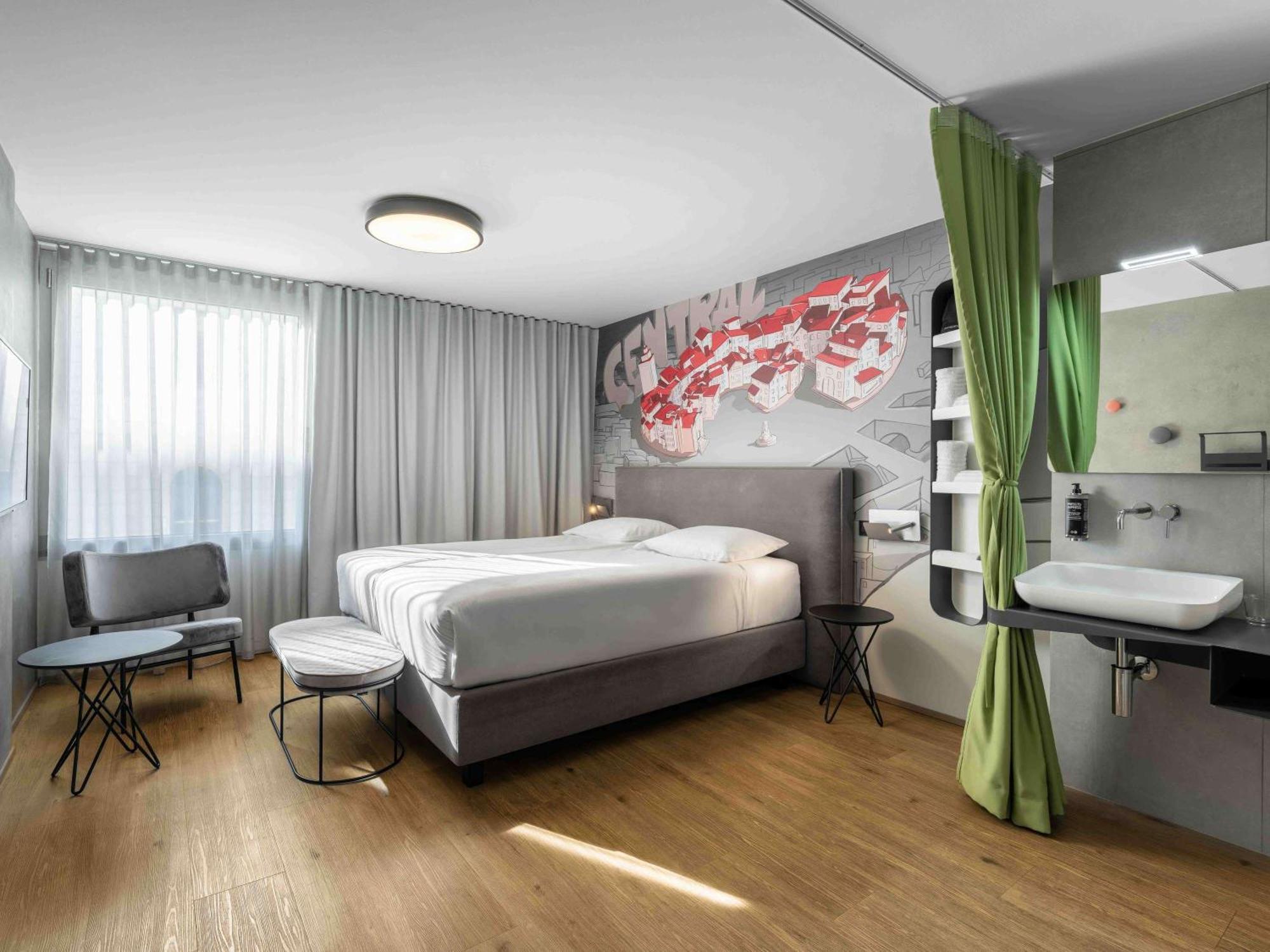 Ibis Styles Ljubljana Centre Hotel Ngoại thất bức ảnh