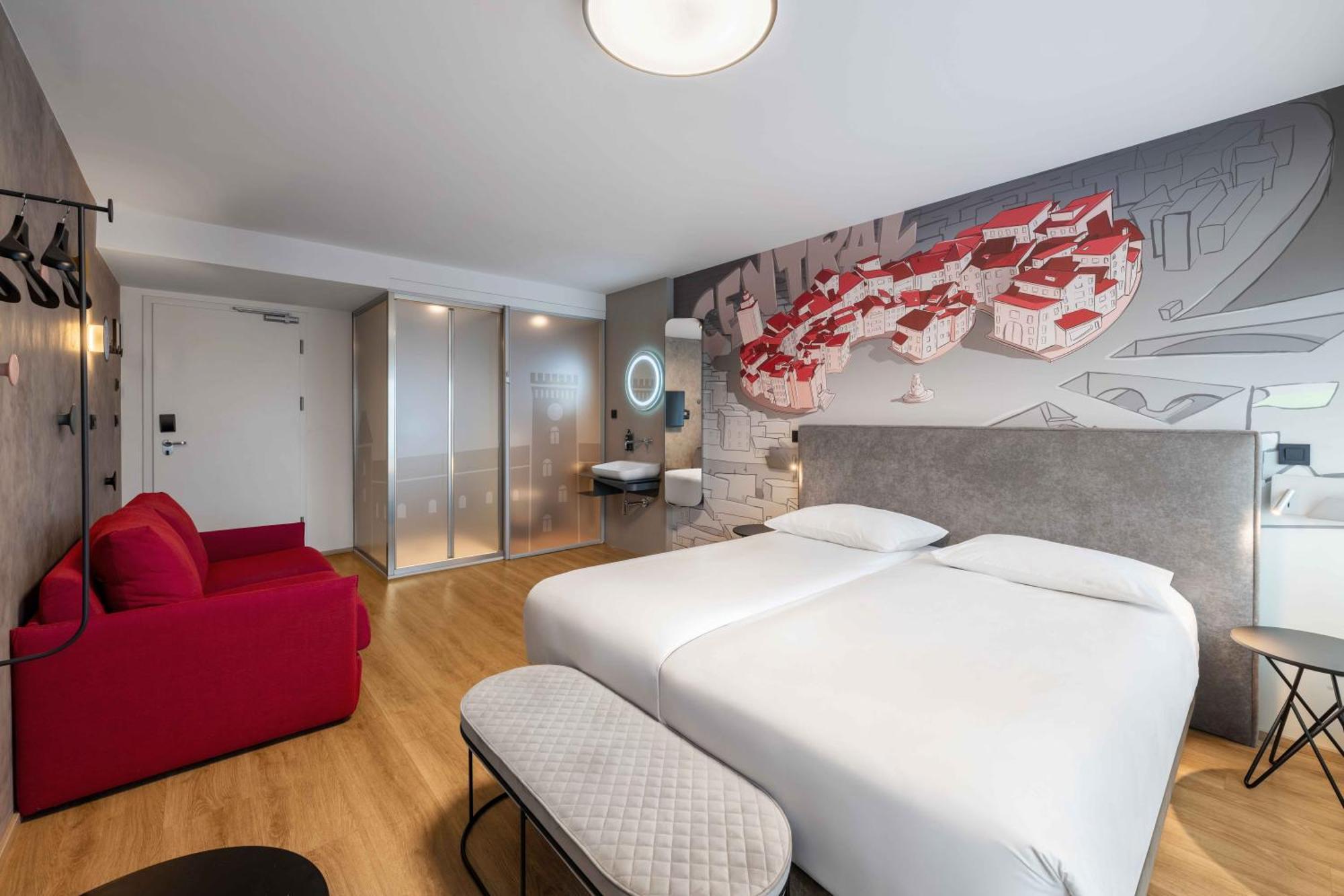 Ibis Styles Ljubljana Centre Hotel Phòng bức ảnh